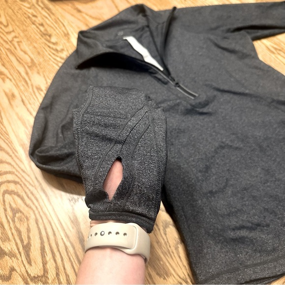 Lululemon 1/4 Quarter Zip Pullover Shirt Size 6 Gray - Picture 4 of 10